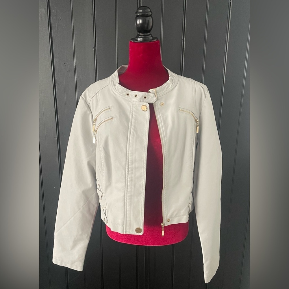 VENUS Light Grey Leather Jacket with Gold Details